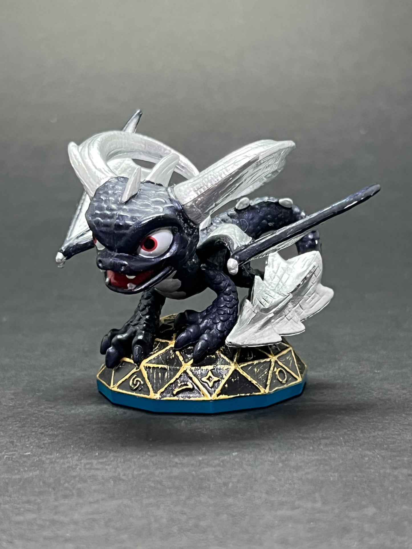 Dark Mega Ram Spyro - Swap Force
