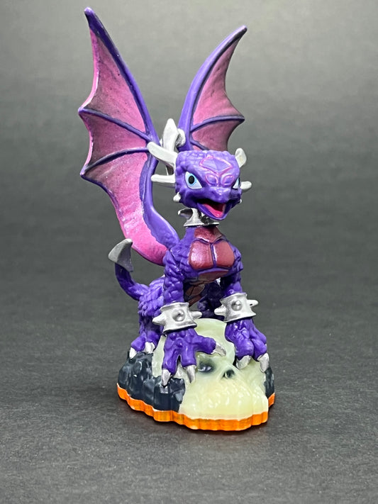 Cynder Series 2 - Giants